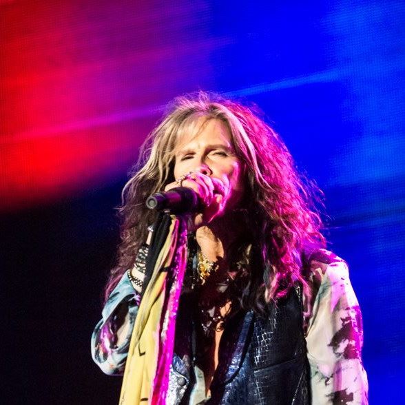 Aerosmith прекращают гастрольную деятельность из-за проблем с вокалом Стивена Тайлера